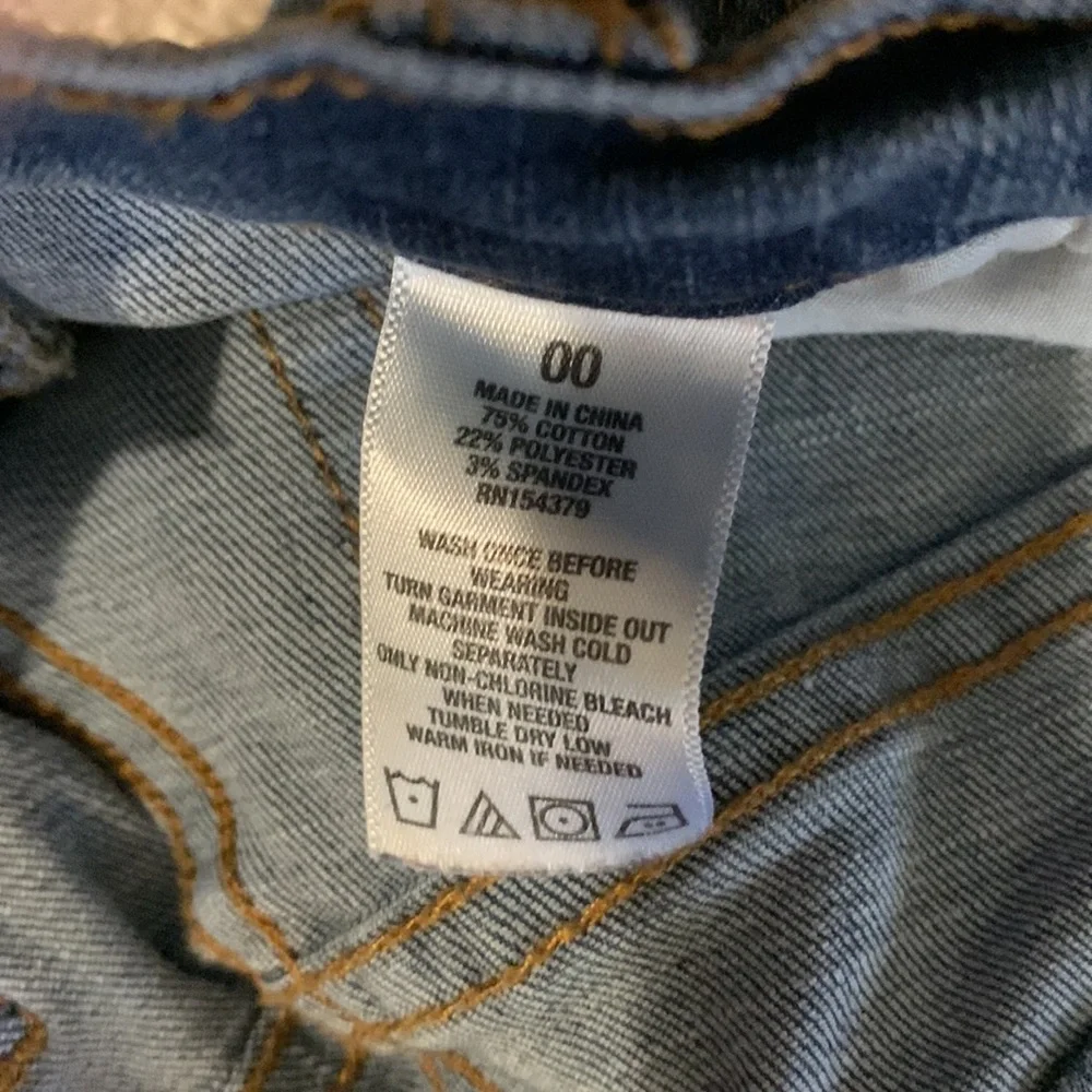 Aeropostale Blue Ripped Skinny Jeans - Picture 6 of 6